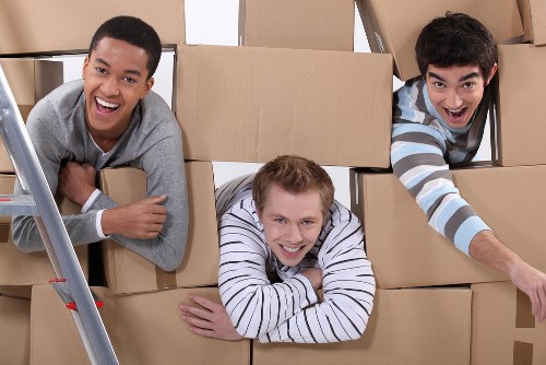 Removal team planning a move in Nottinghill street area
