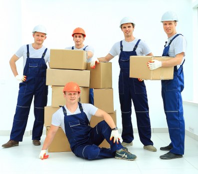 Careful packing materials used for fragile household items in Notting Hill