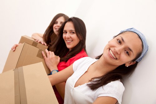 Free quote policy for a local moving service